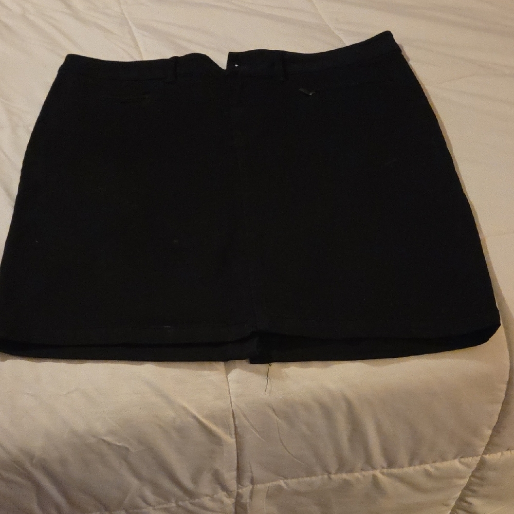 Larry Levine Black Women's Skirt